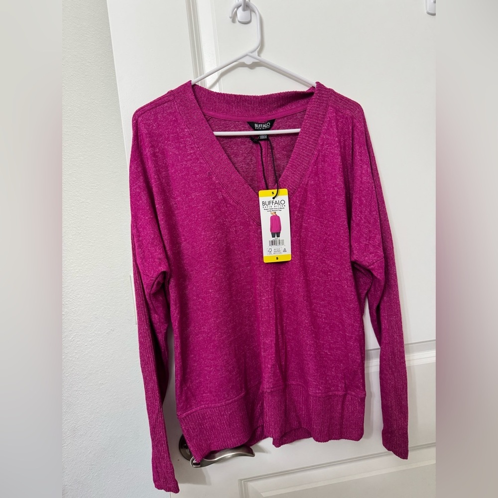 Buffalo Woman’s Pink V-Neck Sweater